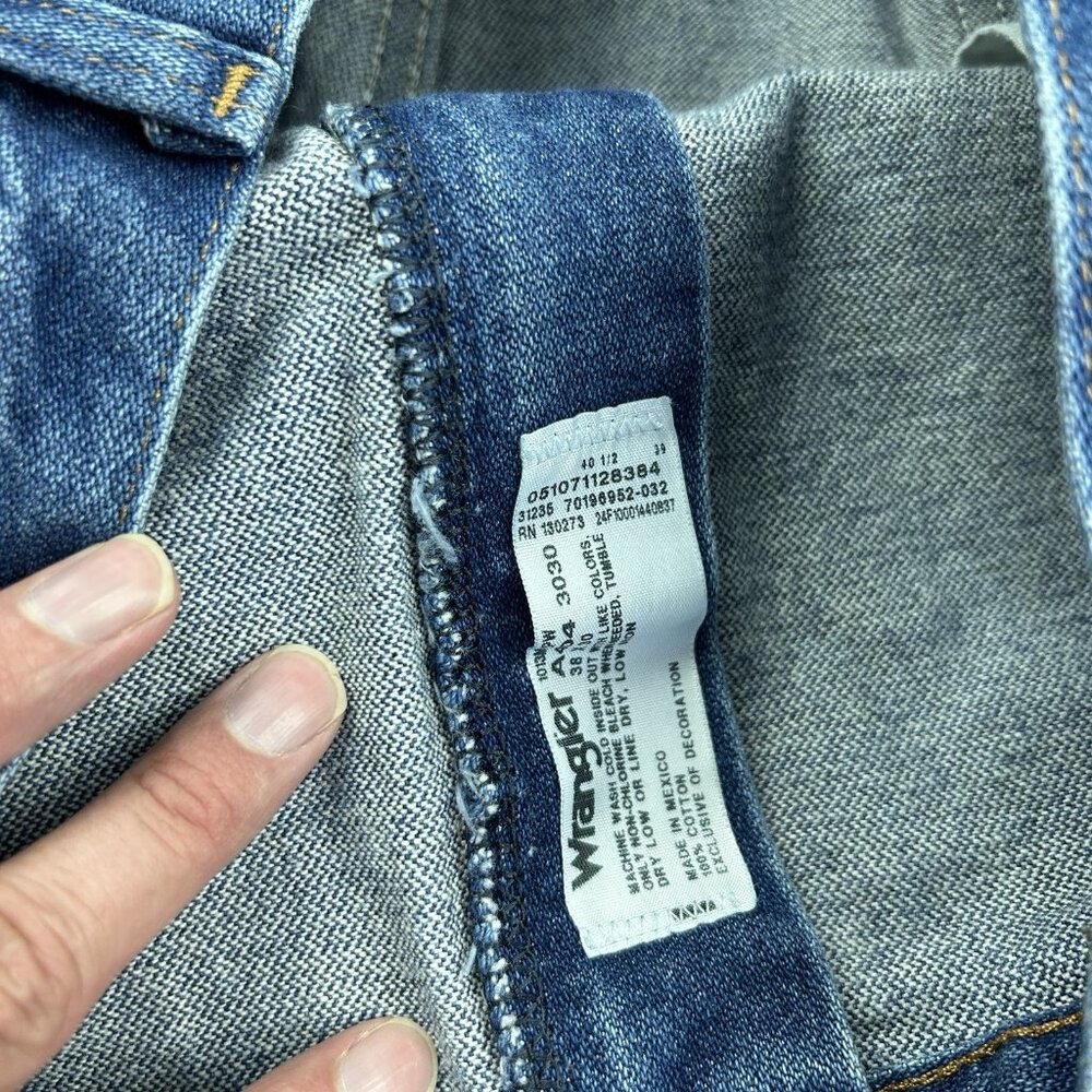 Vintage Wrangler 38X30 100% Cotton Straight Leg Jeans 1013MWZPW Cowboy Cut - Picture 9 of 14